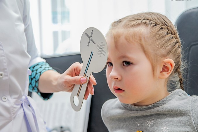Лечение у детского офтальмолога - сеть салонов «Арника» 